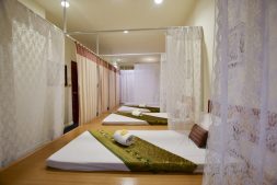 The Color Living Hotel : Massage