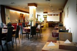 The Color Living Hotel : The Bar