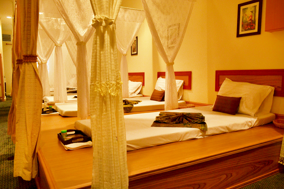 The Color Living Hotel : About Us